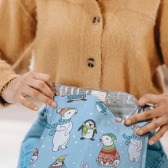 Christmas Winter Animals Poly Mailers 10x13 Pack of 25 - Picture 6 of 10